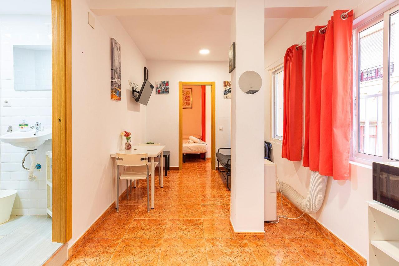 מאלגה Soho Rooms Citycenter, Young People Only חדר תמונה